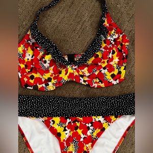 Freya bikini and US 32G top.